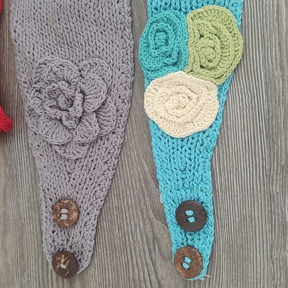 New Lot of 4 Crochet Knit Neckwarmers Headbands Grey Pink Red Turquoise Sparkle - Picture 3 of 15